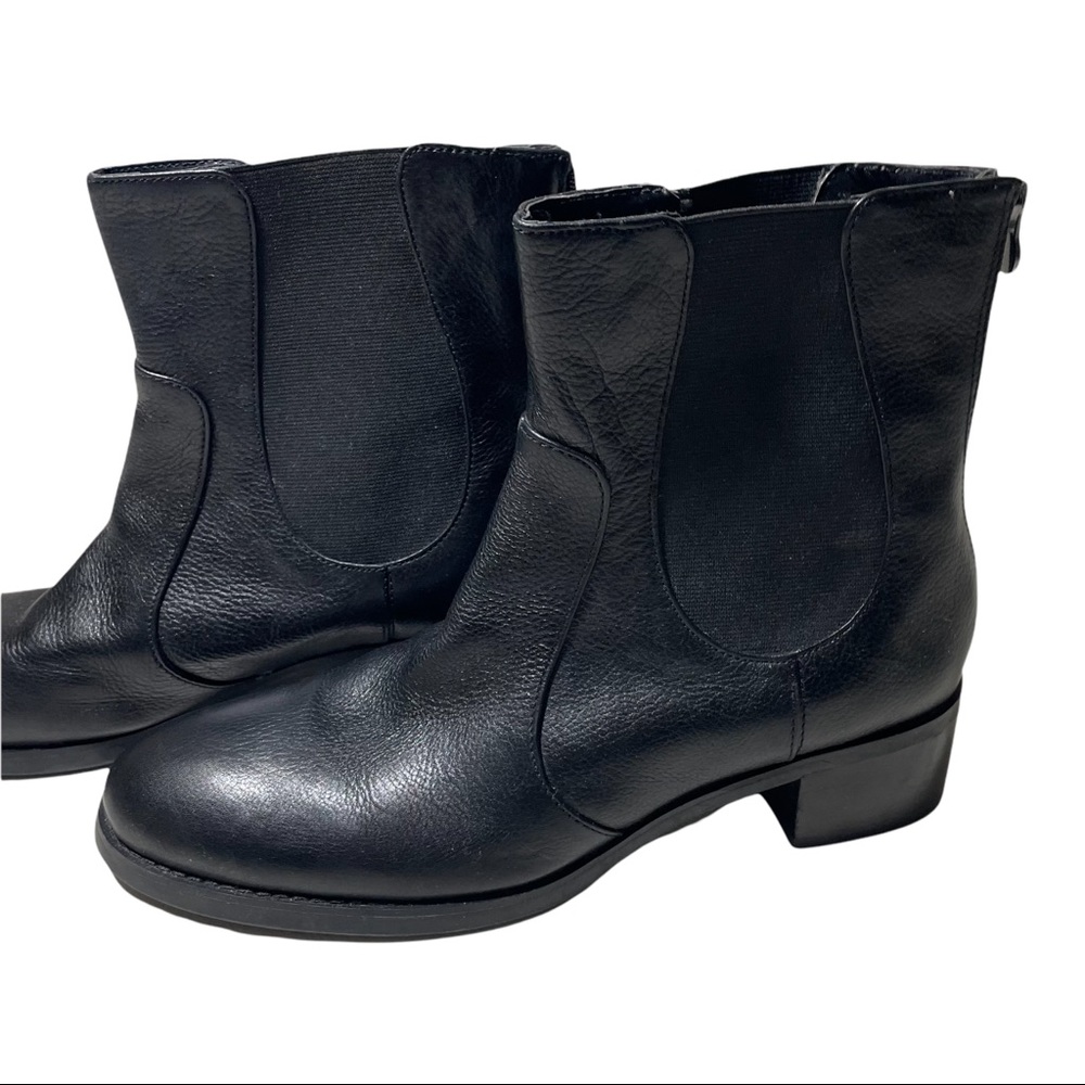 Women’s Etienne Aigner Leather Black
Boots Size 10